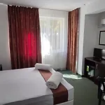Family нouse -нotel Asai 2* Ravda