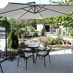 Family нouse -нotel Asai Ravda