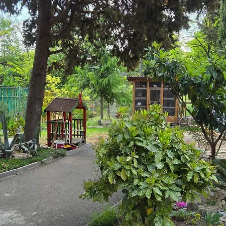 Family нouse -нotel Asai