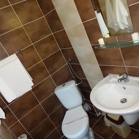 호텔 Family нouse -нotel Asai 라브다