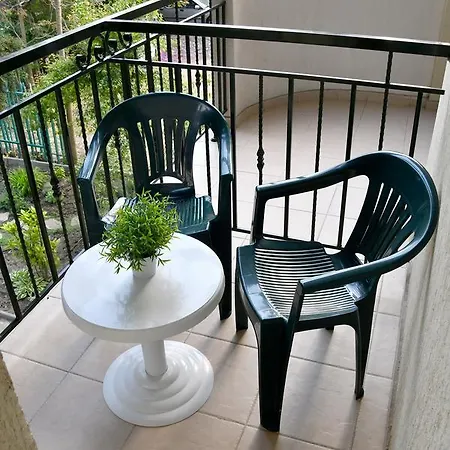 Family нouse -нotel Asai