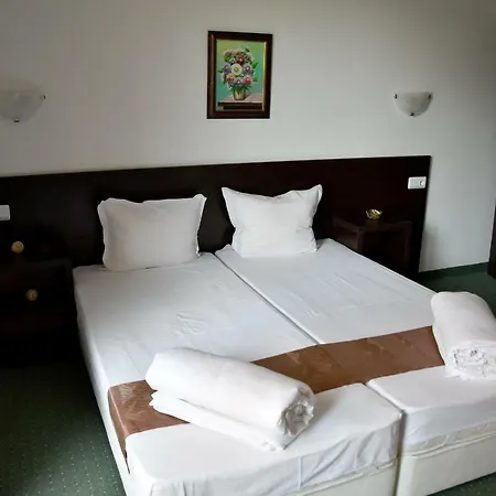 호텔 Family нouse -нotel Asai 2*