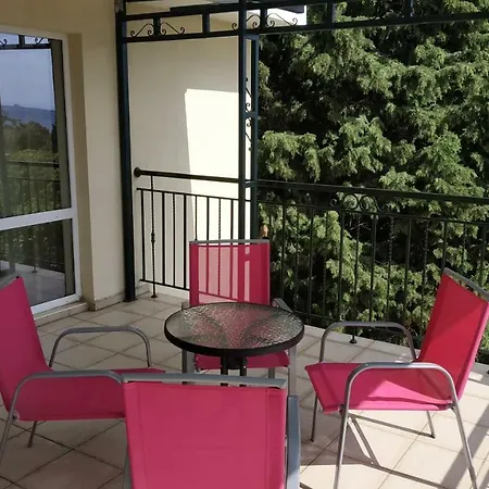 호텔 Family нouse -нotel Asai