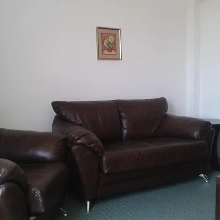 Family нouse -нotel Asai Otel Ravda