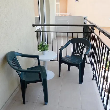 Otel Family нouse -нotel Asai