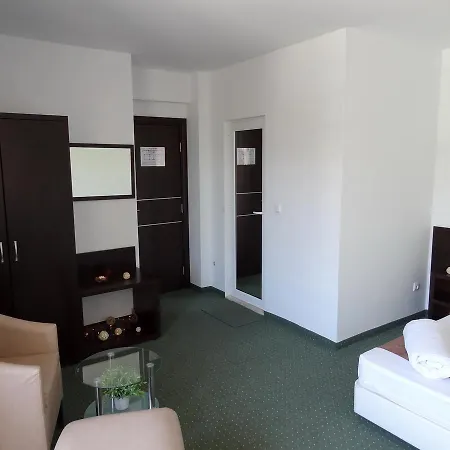 Otel Family нouse -нotel Asai 2*